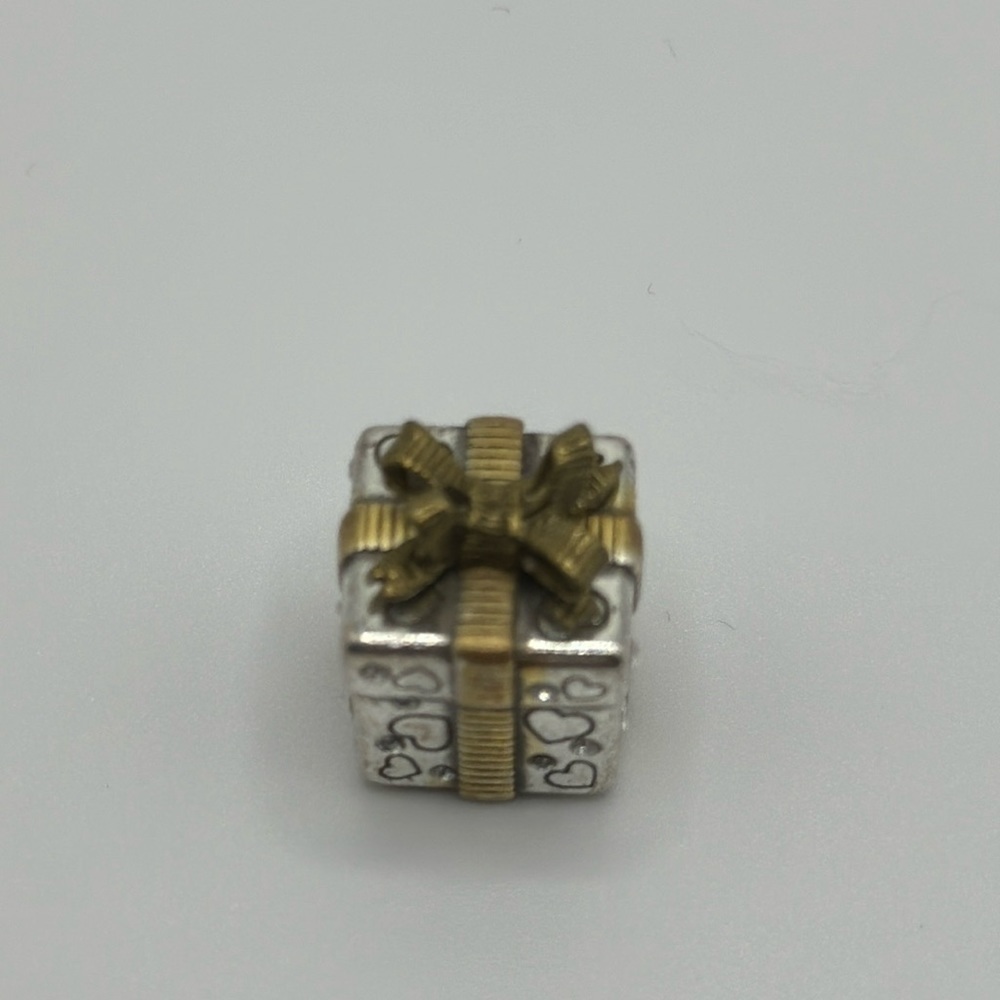Brighton charm gift box